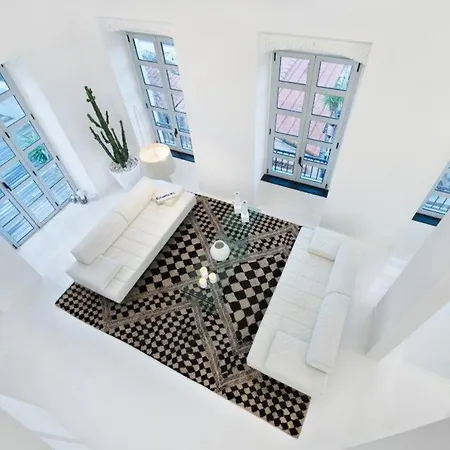Loft Di Design A In Localita Borgo Castello Apartment