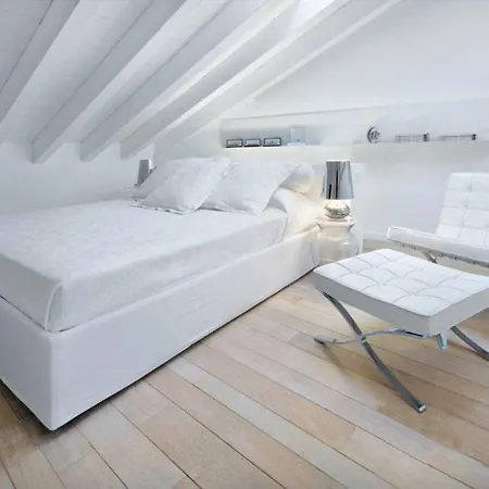 Appartamento Loft Di Design A In Località Borgo Castello Loano