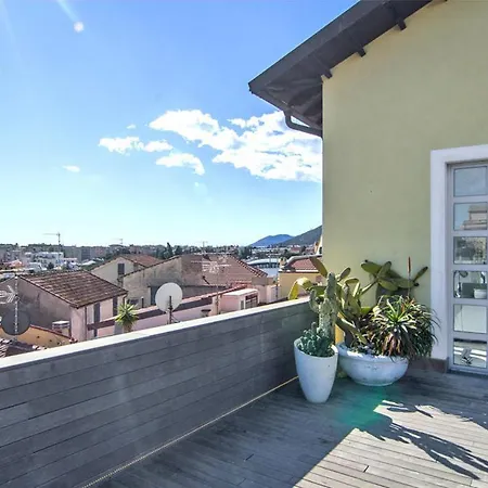 Loft Di Design A In Localita Borgo Castello Loano