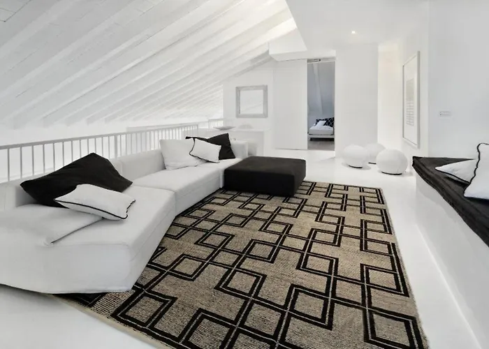 Apartman Loft Di Design A In Localita Borgo Castello
